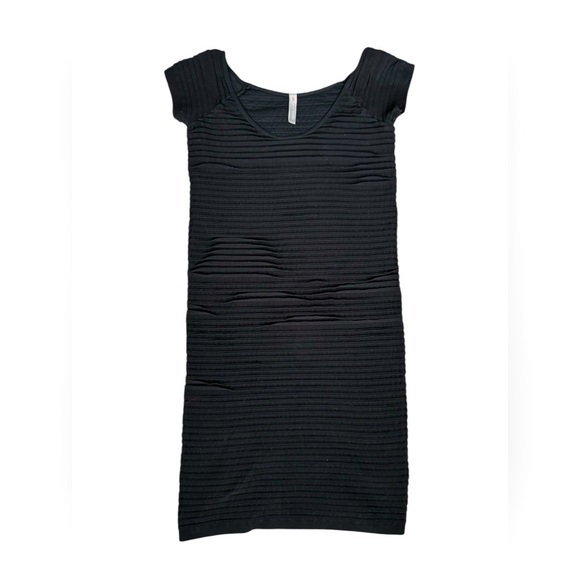 Last Tango little black Bodycon mini dress labeled size M/L fits small - Picture 1 of 9